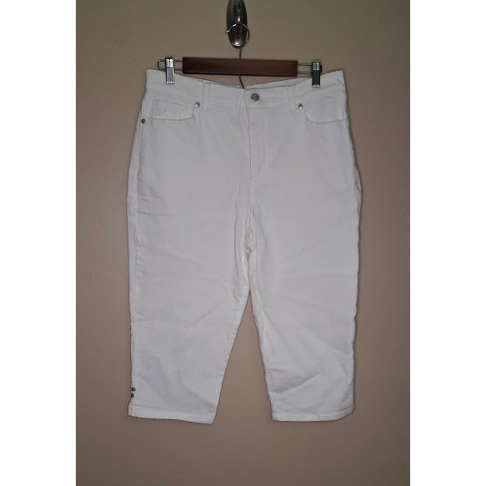 Gloria Vanderbilt Amanda White Capri Pants Womens 12P Slimming High Rise Crop